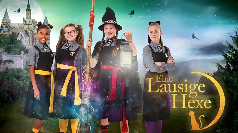Plakat zu „Eine lausige Hexe“ – drohnenaufnahmen für das bbc-team von CS-Copter